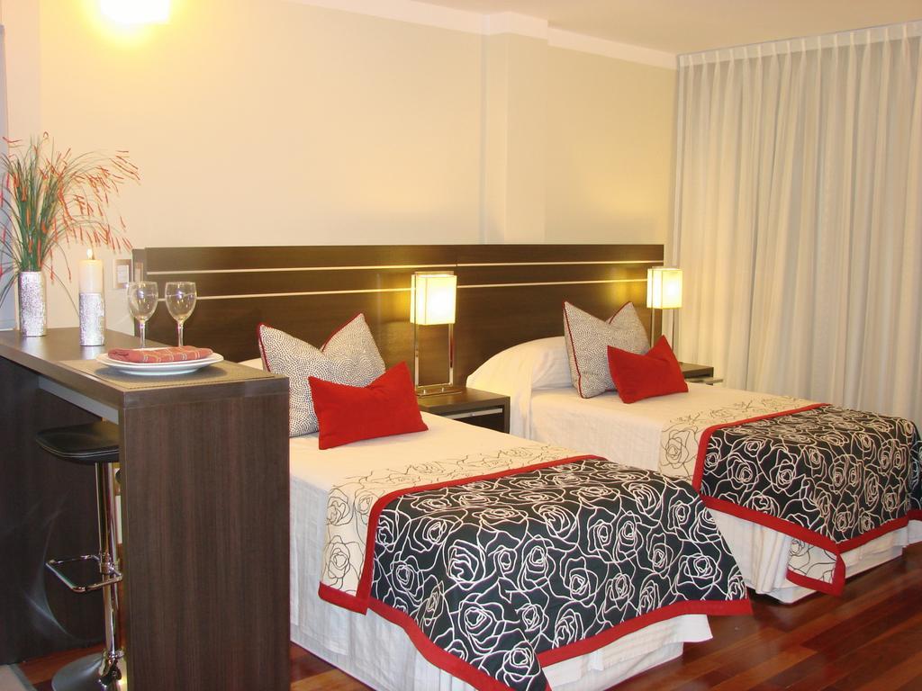Zoom Apartments Hotel Córdoba Habitación foto